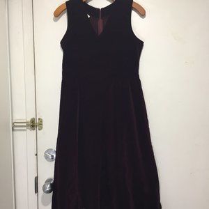 VINTAGE EATON VELVET MIDI DRESSES SIZE M